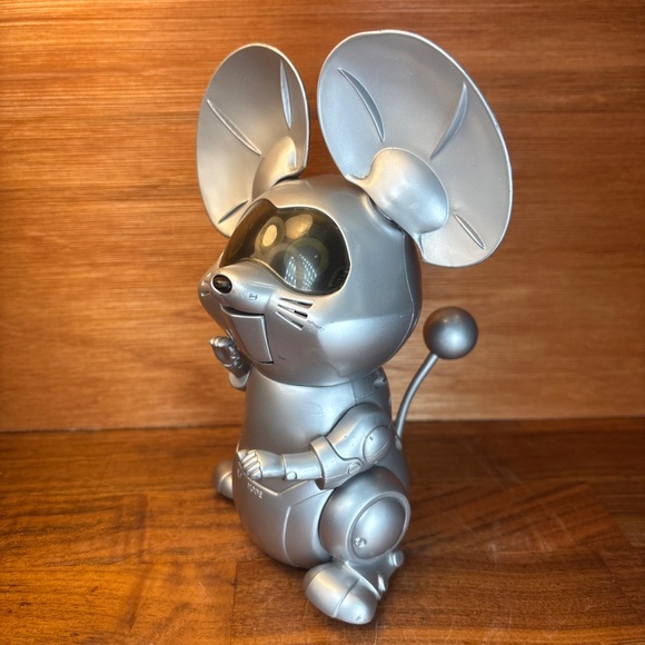 Vintage TEKNO Silver Robotic Electronic Mouse Manley Toy Quest Working - Picture 3 of 12